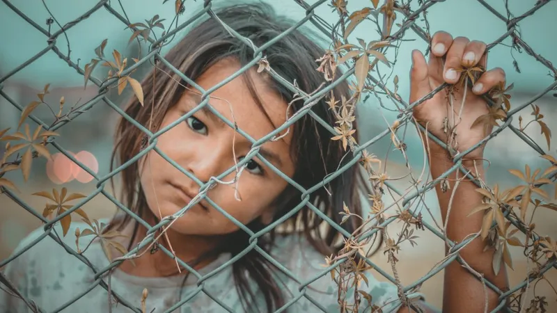 Aproximativ 18 milioane de copii din Uniunea Europeană suferă de sărăcie. Foto Pexels.com