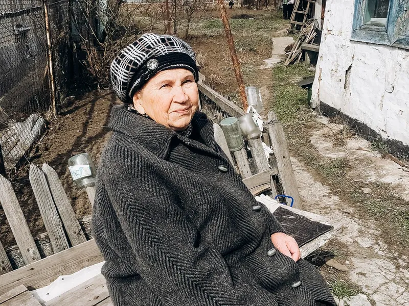 Pensionară aflată la pensie - Foto: Freepik