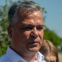 Adrian Veștea, semnalul dat în prezența liderilor PNL. Ce mesaj a transmis de la Brașov - Foto: INQUAM Photos/ Nichita Cojocea