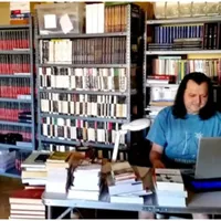 Cum a ajuns un scriitor să fie reclamat de vecini la Poliție? „Au zis că sunt prea grele” - Foto: Fanatik / imagine rol ilustrativ
