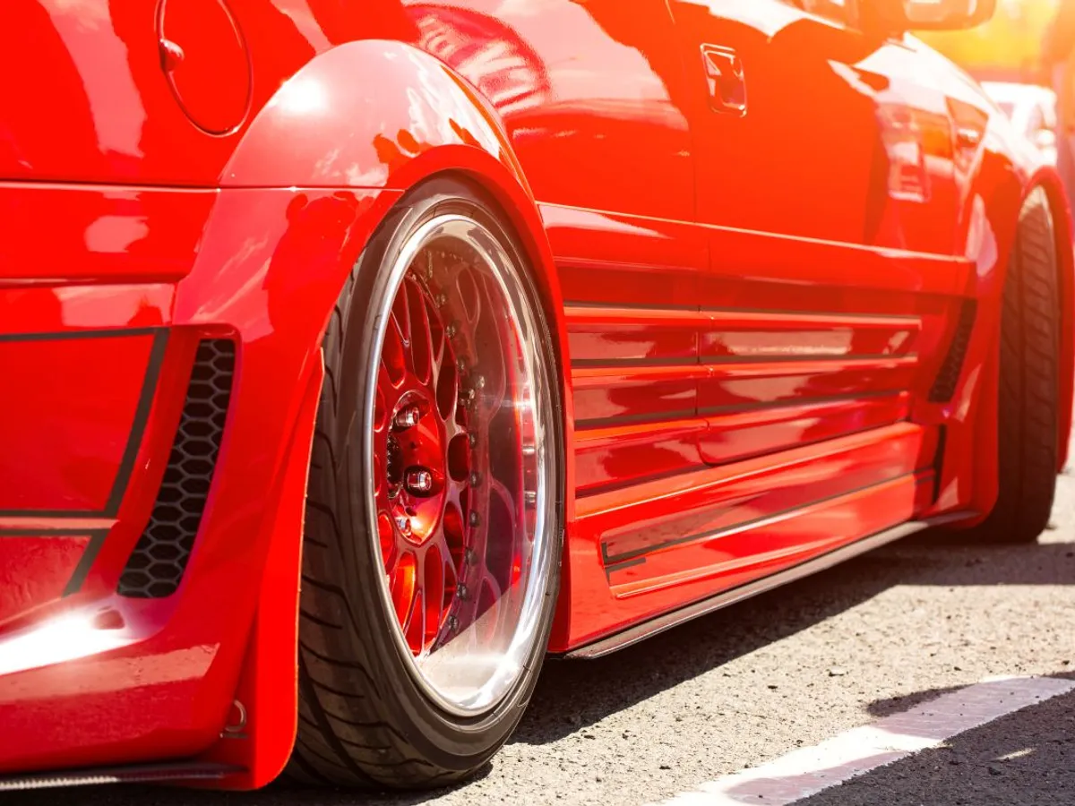 Detaliu la un Ferrari Testarossa - Foto: Freepik/pereslavtseva