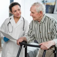 Pensionar la doctor - Foto: Freepik (Imagine cu rol ilustrativ)