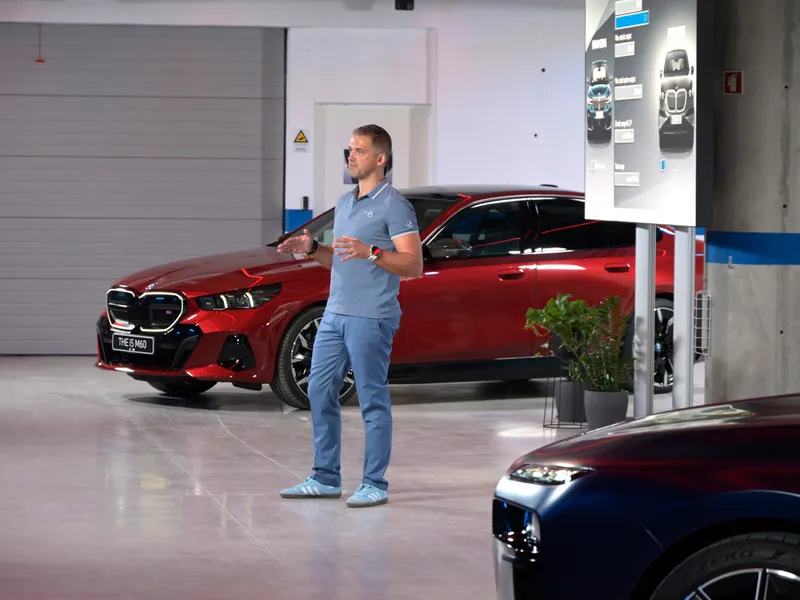 Povestea românului din Câmpulung Moldovenesc ajuns la 34 de ani șeful motoarelor pentru BMW Seria 5 - Foto: BMW