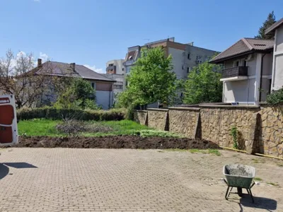 Jefuită de propriul frate, lăsată fără terenul din Iași: O luptă de 15 ani pentru dreptate - Foto: ZdI