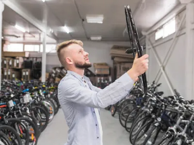 Producător de biciclete - Foto: Freepik (rol ilustrativ)