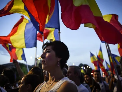 Jandarmeriţă,lovită în cap cu o talangă, la un protest spontan din Capitală.Cum s-a întâmplat atacul - Foto: Profimedia(imagine cu rol ilustrativ)