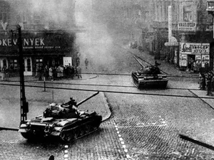 De ce a vrut România să ocupe Budapesta, în 1956 - Foto: Profimedia Images