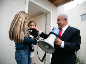 Netanyahu, desemnat să formeze guvernul din nou, deși este judecat pentru corupție/FOTO: Facebook/Benjamin Netanyahu