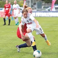 Luana Cotrău (tricou alb), la un meci de trial pentru lotul U14 al Norvegiei