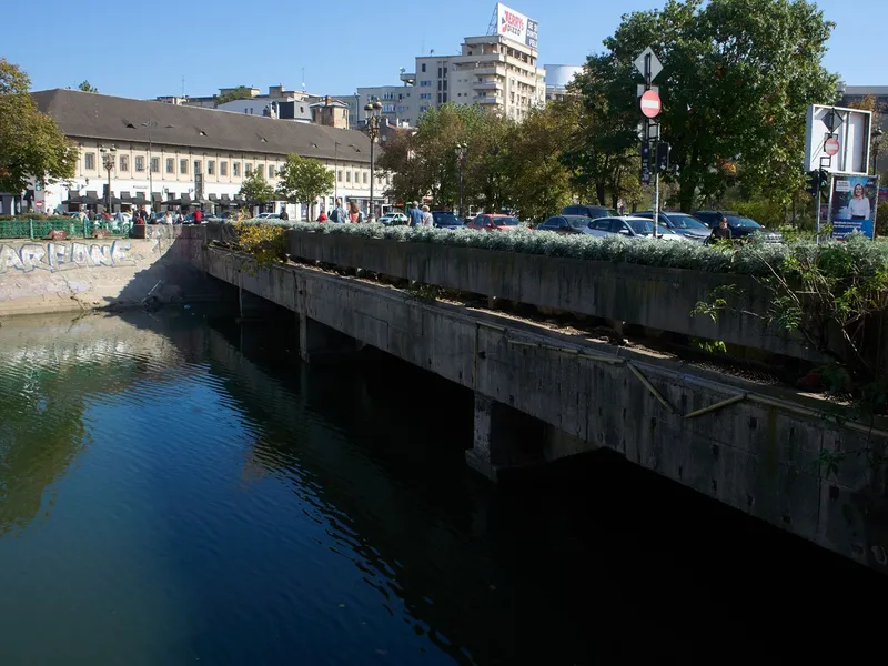 Încep lucrările la planșeul Unirii. Trafic restricționat 6 luni. Apare o linie nouă de tramvai - Foto: Profimedia images