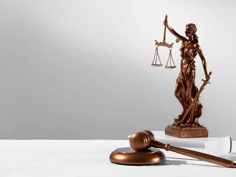 O judecătorie nouă a fost inaugurată în România. Investițiile în sistemul judiciar sunt puține Foto: Freepik (fotografie cu caracter ilustrativ)