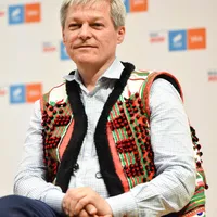 Dacian Cioloș Foto: Facebook