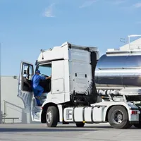 Șoferii de TIR câștigă mii de euro în străinătate FOTO: Profimedia Images