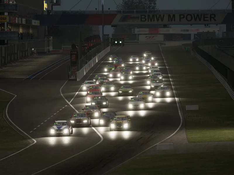 RLR BMW GT Challenge 2021, start la Nurburgring