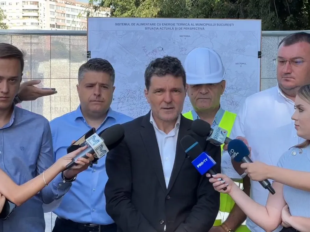 Primarul Capitalei explică de ce nu au sute de blocuri apă caldă. „După începerea şcolii, mai bine” - Foto: captură video