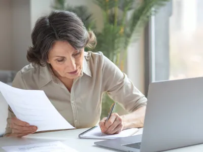 Românii pot ieși mai devreme la pensie, fără penalizări. Ce perioade necontributive sunt recunoscute ca vechime în muncă