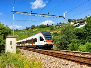 Trenurile elvețiene prezentate de Grindeanu - FOTO: FB