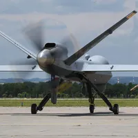 VIDEO Avion rusesc de luptă „luat la țintă” de 3 drone ale SUA de 100.000.000$. Cum s-a terminat? - Foto: Profimedia Images