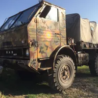 Armata Română scoate la licitație Aro-uri și camioane DAC. Costă cât o bicicletă electrică - Foto: echipamentemilitare.ro