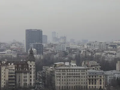 Smog peste Bucureşti - Foto: INQUAM PHOTOS/Octav Ganea