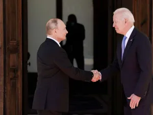 Joe Biden și Vladimir Putin sunt de acord să se întâlnească, anunță Palatul Elysee/FOTO: abcnews.go.com