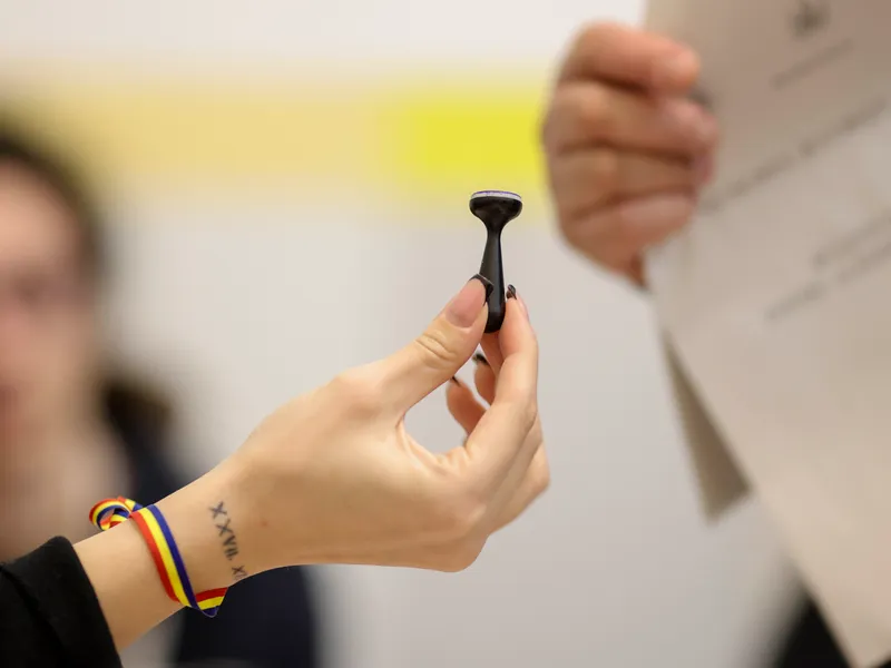 Până sâmbătă, la ora 12:00, s-au prezentat la urne în diaspora peste 157.000 de alegători