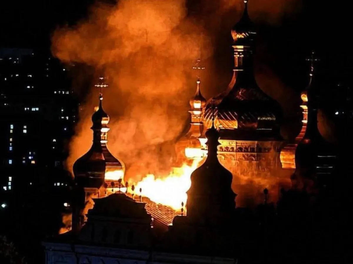 incendiu catedrala kiev