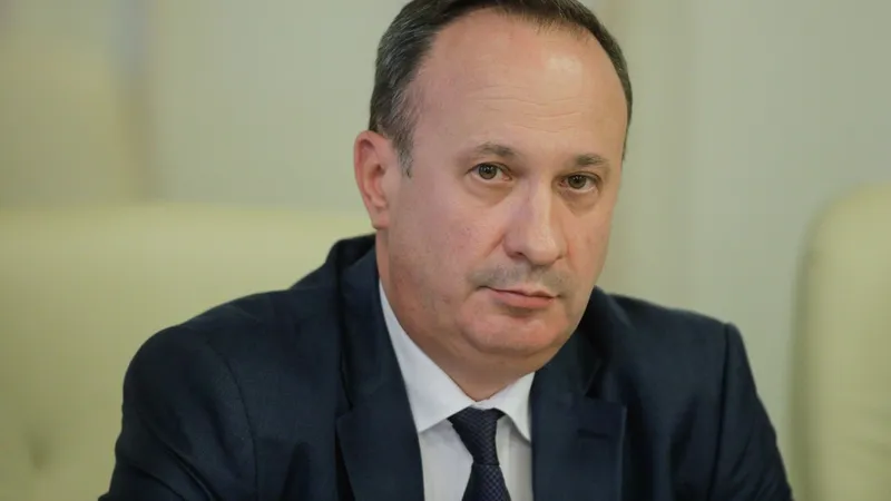 Câciu: „Să vedem legea pensiilor de serviciu. Neatingerea jalonului PNRR ar putea costa România” - Foto: INQUAM Photos/ George Călin/ Imagine cu caracter ilustrativ
