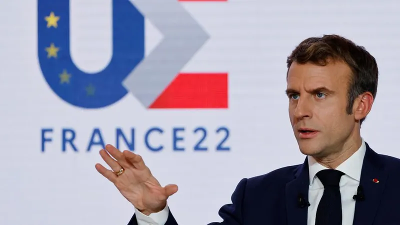 Franţa a preluat, pentru a 13-a oară, președinția semestrială a Consiliului UE. / Foto: euractiv.com