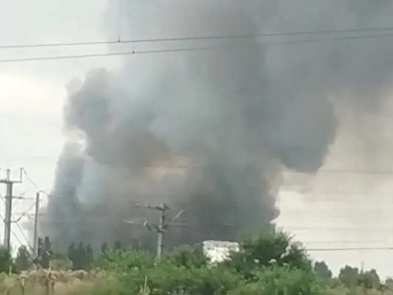 Trei explozii la fabrica de BCA CELCO Constanța, urmate de incendiu/Foto: captură video