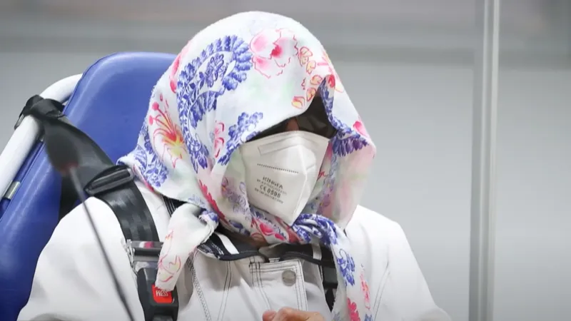 ”Secretara Răului” - Foto: Captură YT