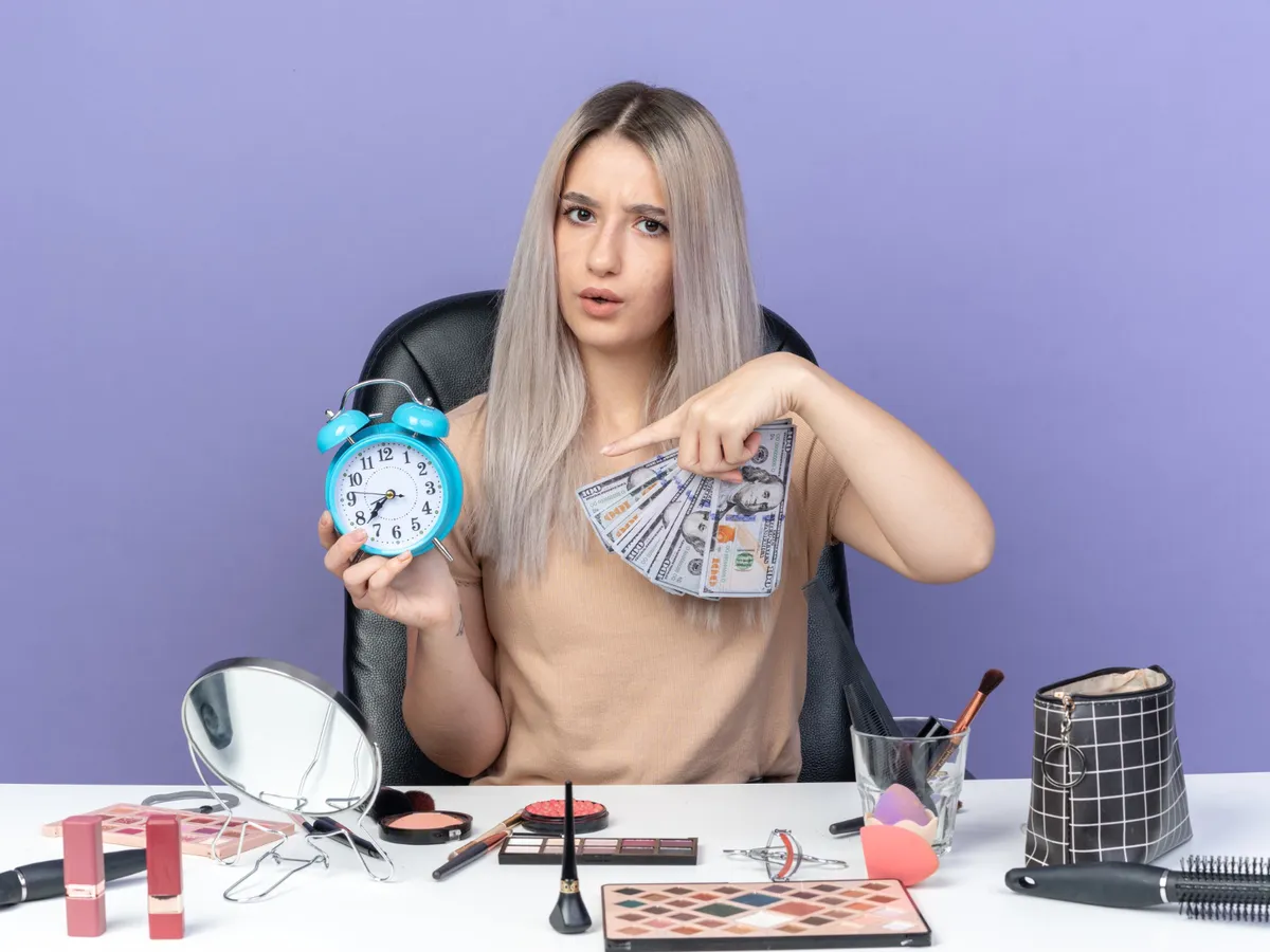 Horoscop luna mai. Norocul se schimbă pentru 4 zodii. Au parte de mulți bani. Jupiter se aliniază cu Mercur