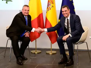 Premierul Nicolae Ciucă şi omologul spaniol, Pedro Sanchez. / Foto: Profimedia