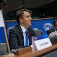 Ce aliat a găsit PNL pentru a obliga Austria să ne primească în Schegen. Există și o rezoluție - Foto: Facebook/Siegfried Muresan