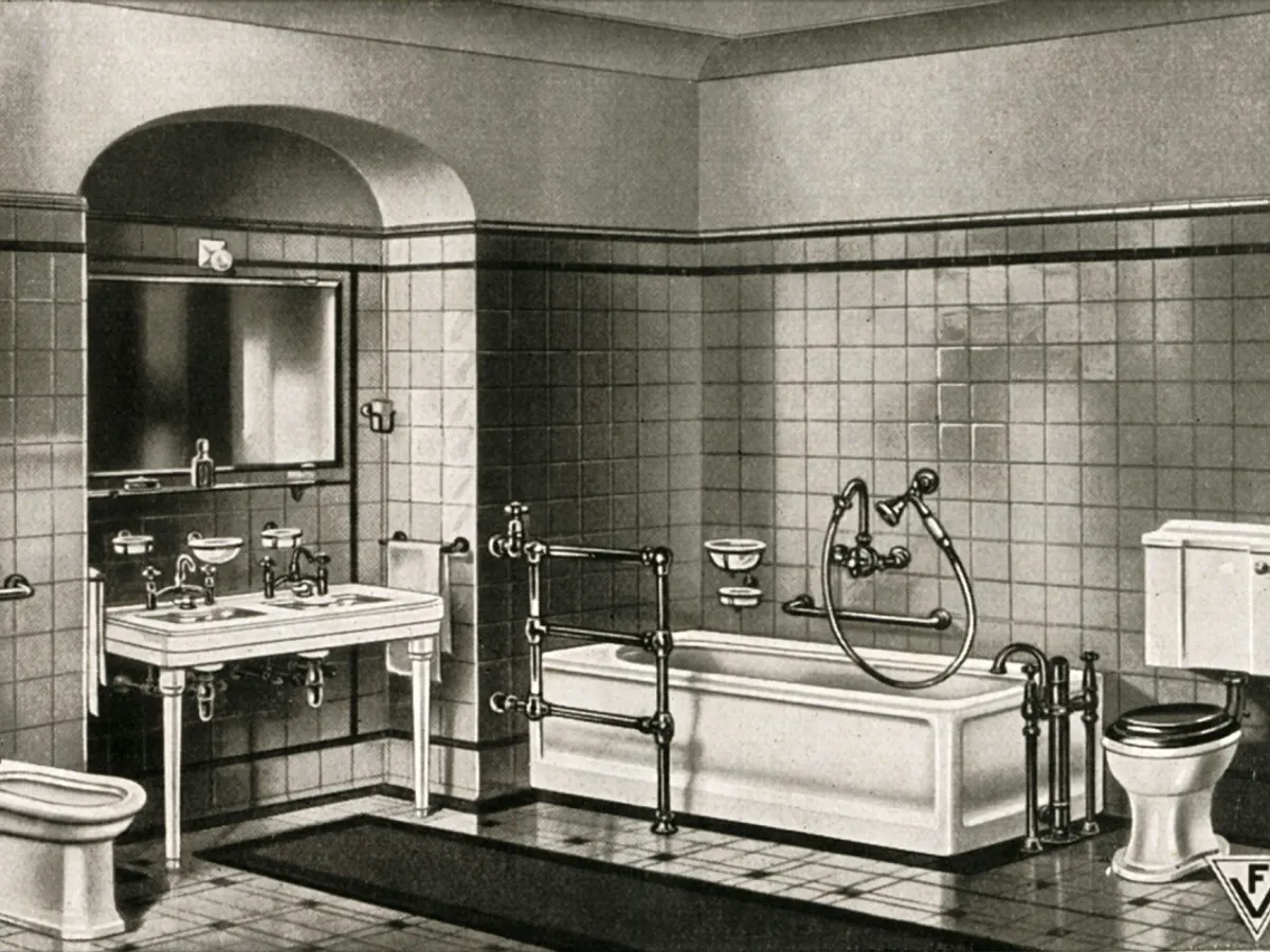 Baie modernă la 1925