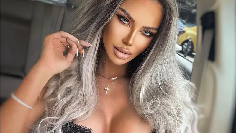 Bianca Drăgușanu, „mașinărie” de făcut bani. / Foto: yve.ro