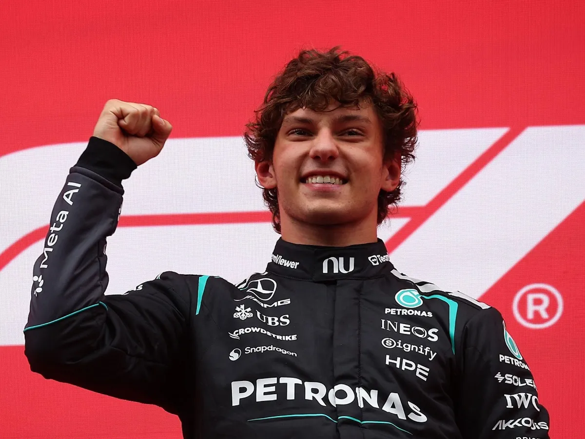 Kimi Antonelli a încheiat victorios îm Marele Premiu al Belgiei de Formula 1. Italianul de la Mercedes conduce