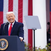 Europa, gata să contraatace "taifunul" de taxe impuse de Trump: "Vom reacționa". China a răspuns dur - Foto: Profimedia images