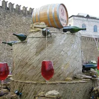 Unde se află fântâna cu vin gratis din care poți bea pe săturate - Foto: abruzzocamping.it (cu rol ilustrativ)