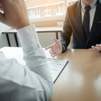 Veste bună, pentru salariați! Pot verifica online ce modificări fac angajatorii în cartea de muncă - Foto: ziaruldeiasi.ro
