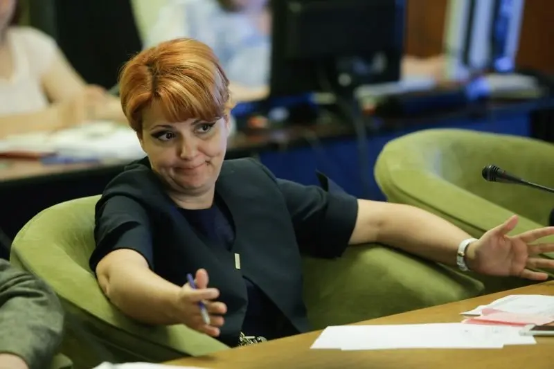 Lia Olguța Vasilescu mai face o încercare. Foto Inquam Photos/George Călin