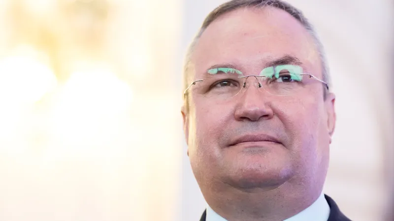 Ciucă: „Eu nu renunț la onestitate, chiar dacă nu este cea mai bună calitate a unui politician” - Foto: INQUAM Photos/ Saul Pop