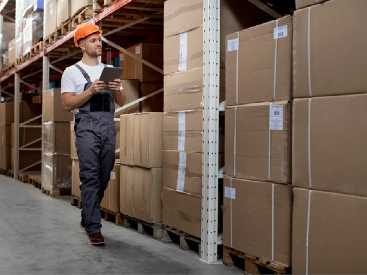 Ambalaje de carton - Foto: Freepik (rol ilustrativ)