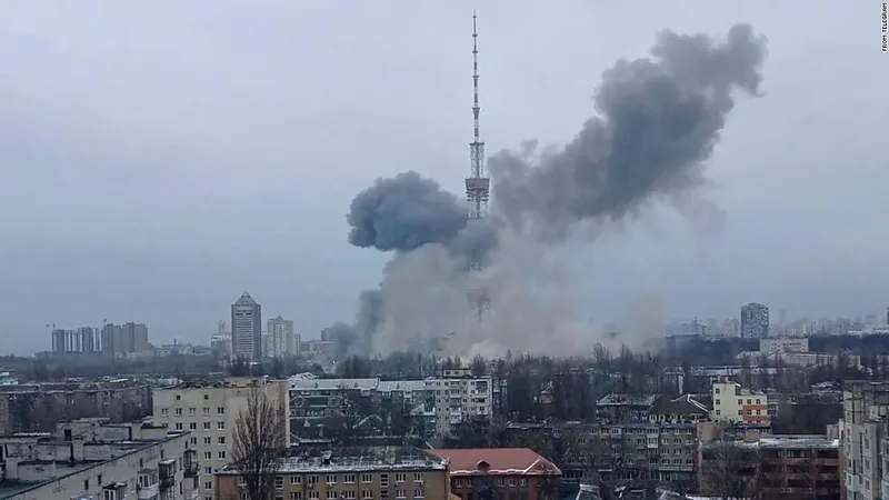 Rușii bombardează din nou Kievul, lupte de stradă au loc la Sievierodoneţk. / Foto: cnn.com