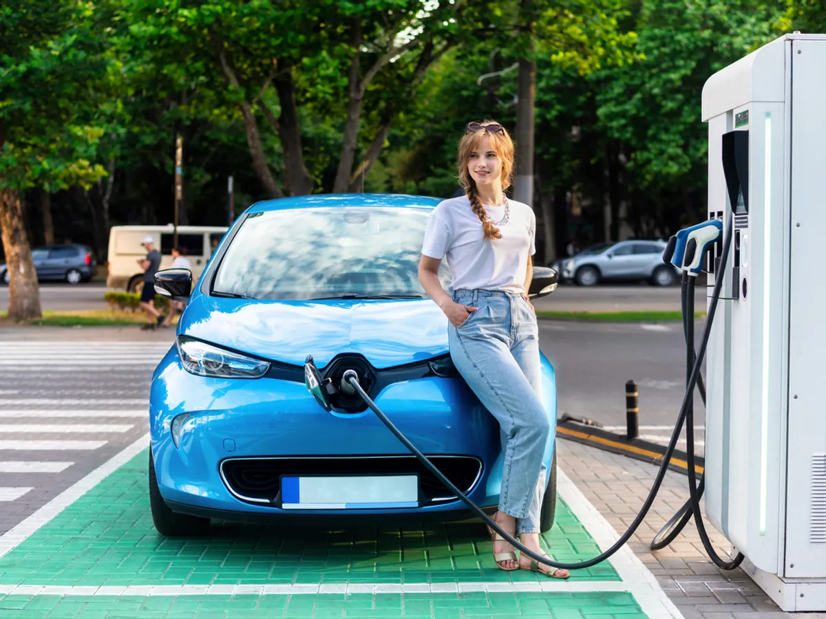 Orice mașină electrică începe să devină rentabil de exploatat dacă ai cum să o încarci acasă - Foto: Freepik (Imagine cu rol ilustrativ)