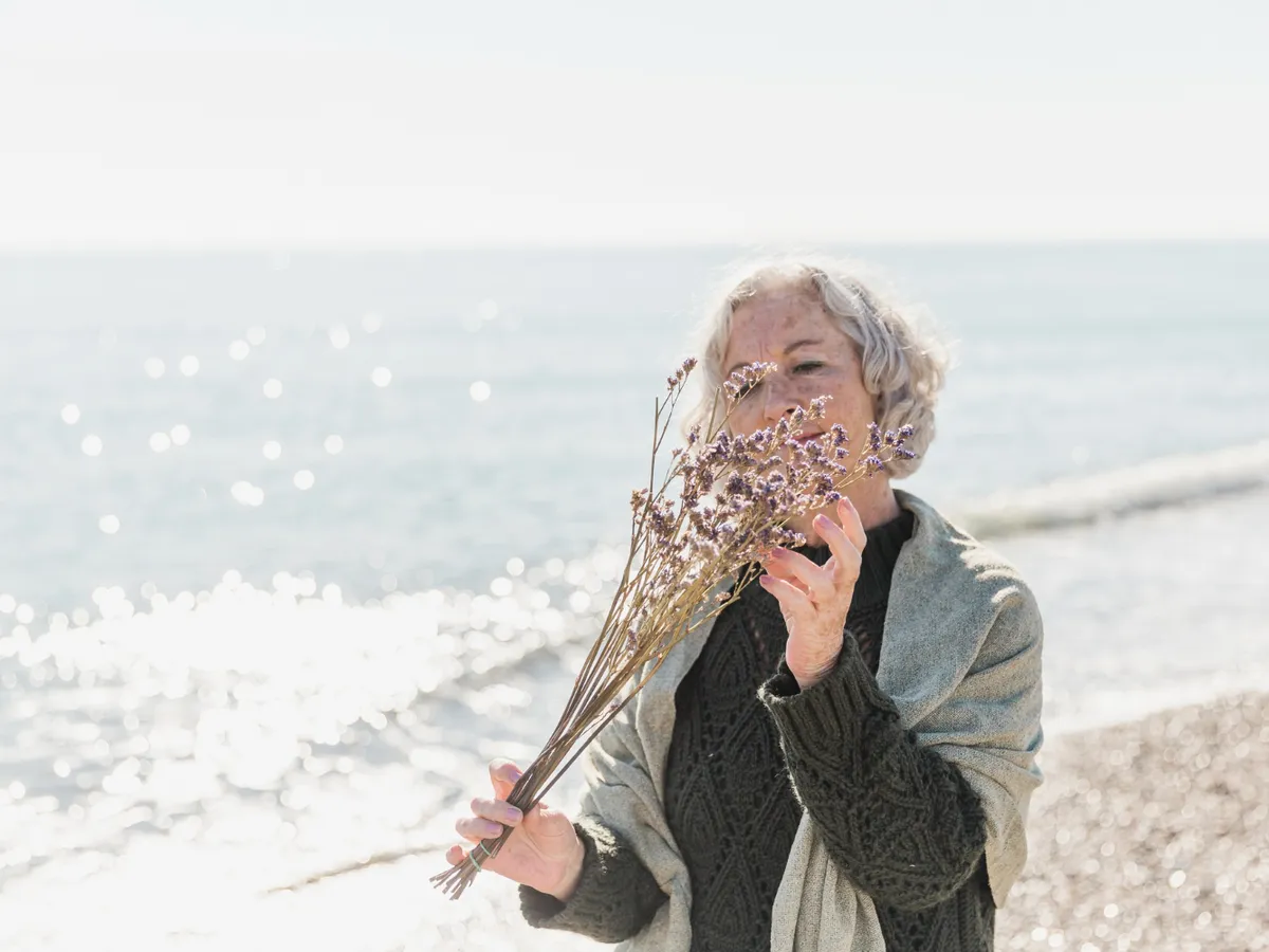 Izvorul Tămăduirii 17 aprilie: Ce nu ai voie să faci. Ziua în care oamenii se stropesc cu apă sfințită