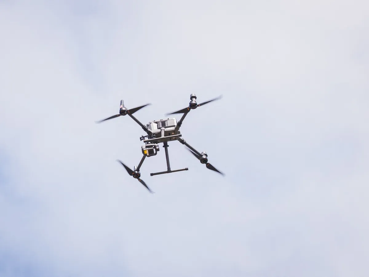 Două drone au survolat o bază a SUA din Estonia. Una a fost doborâtă