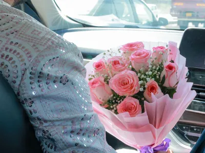 Un buchet superb de trandafiri roz - Foto: Pexels (Imagine cu rol ilustrativ)