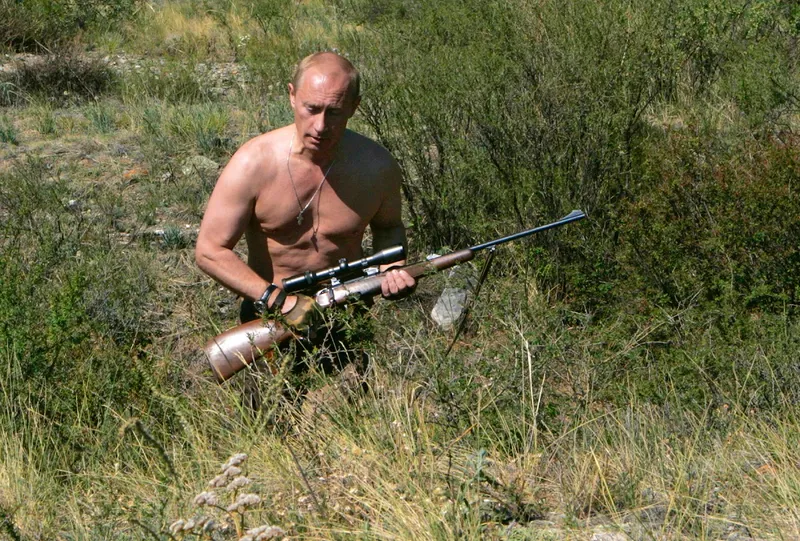 Vladimir Putin, la v&acirc;nătoare