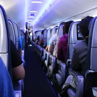 Ce a pățit un bărbat după ce s-a urcat în avion fără bilet. Cum a reușit să treacă de securitate? - Foto: Profimedia / imagine rol ilustrativ